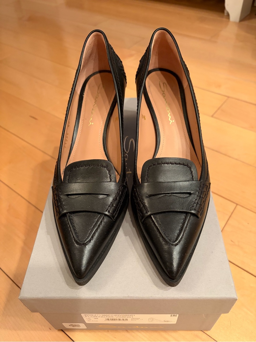 Santoni women’s black leather mid heeled loafer.  Size 39/9